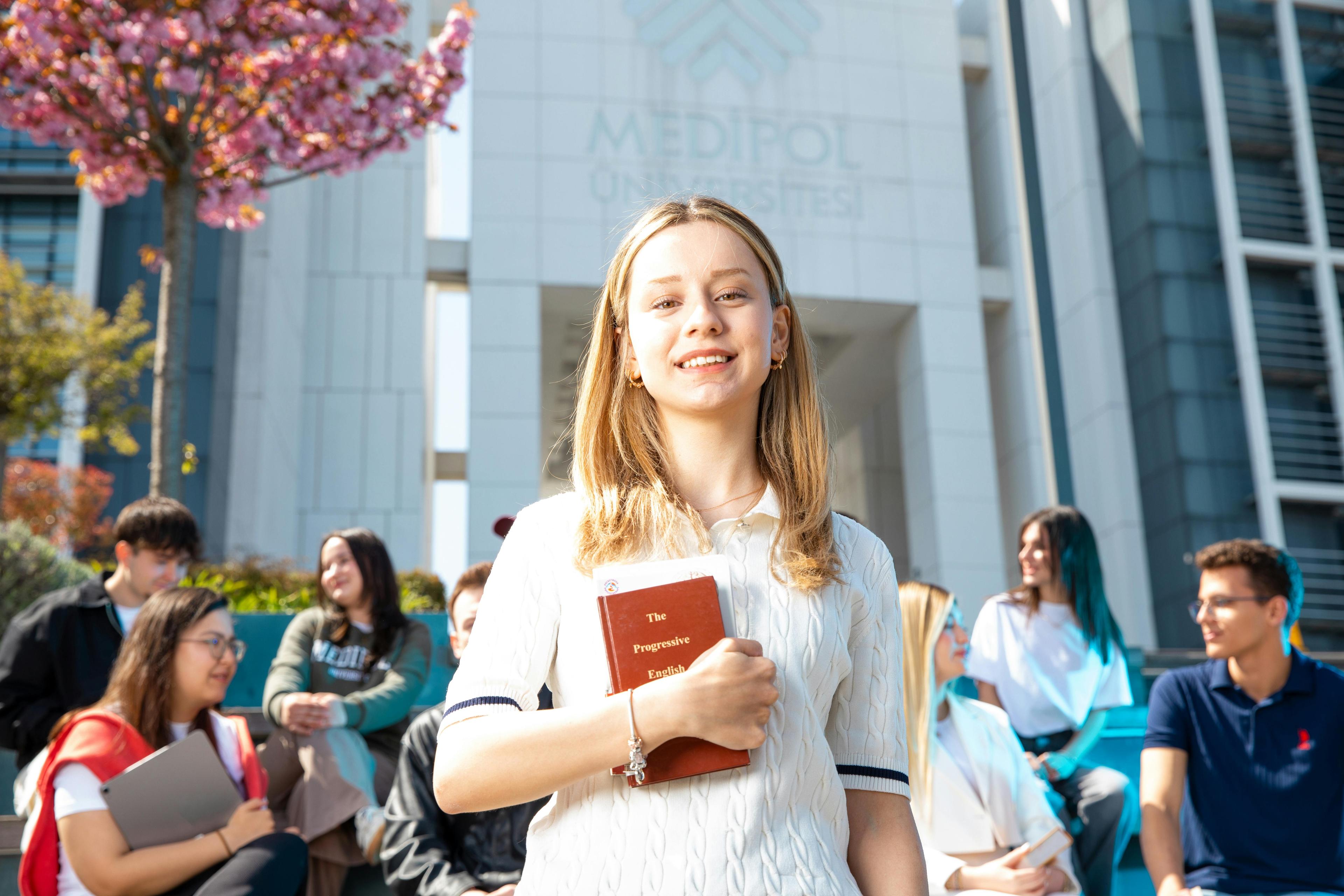 How Students Apply to UK Universities Today and Where They Get Support