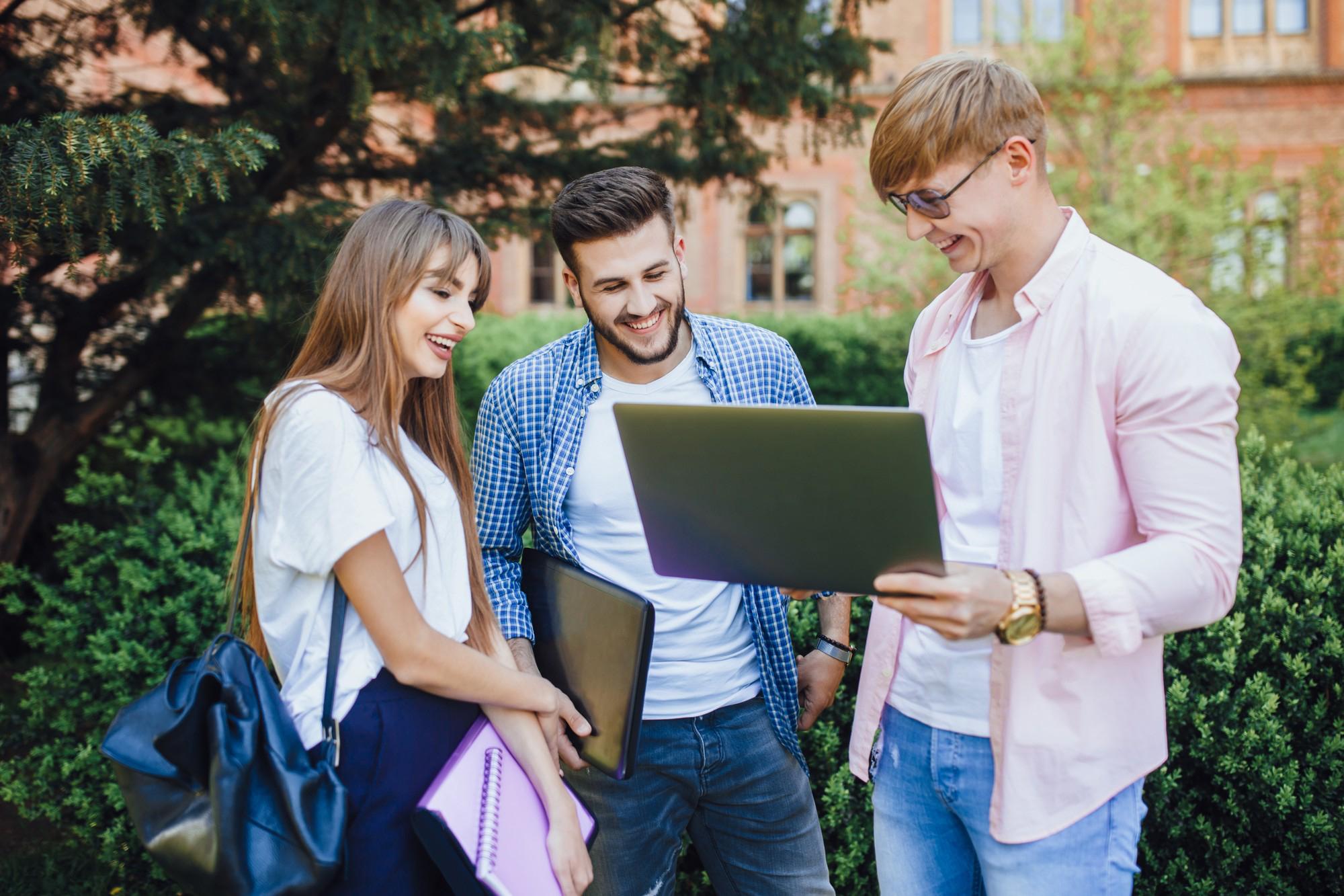 What Documents Do You Need to Apply to a UK University in 2026? Complete Checklist